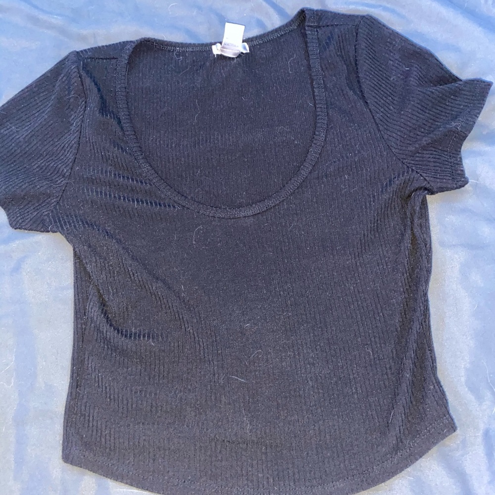 Cropped short sleeve shirt